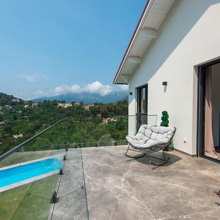Jolie Maison Au Calme Menton Exterior foto